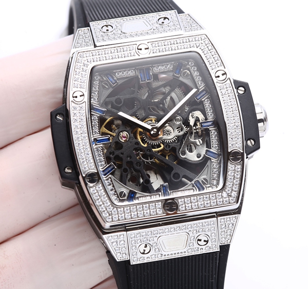 ウブロコピー時計正面デザイン